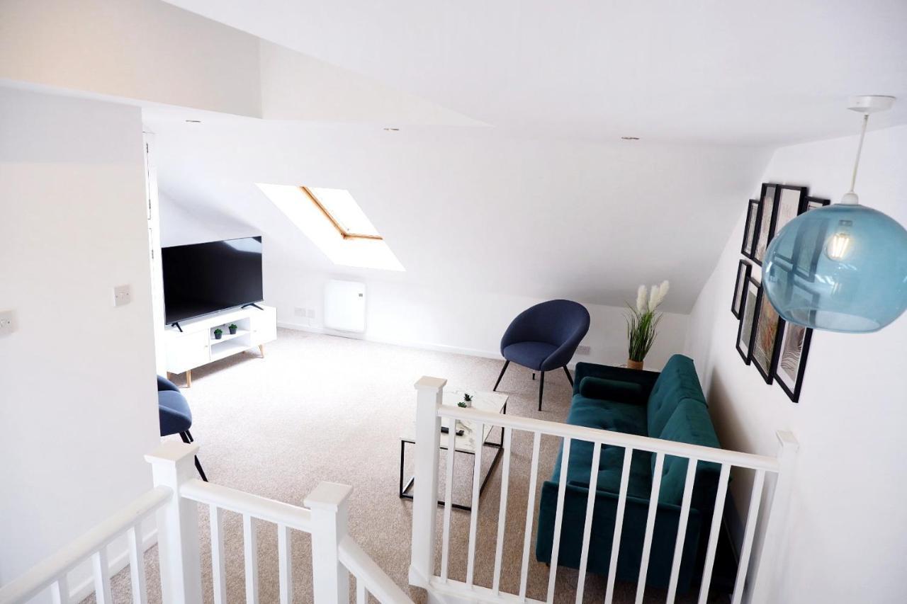 Comfortable And Cozy 4-Bedroom House Near The Hospital Cambridge  Exterior photo